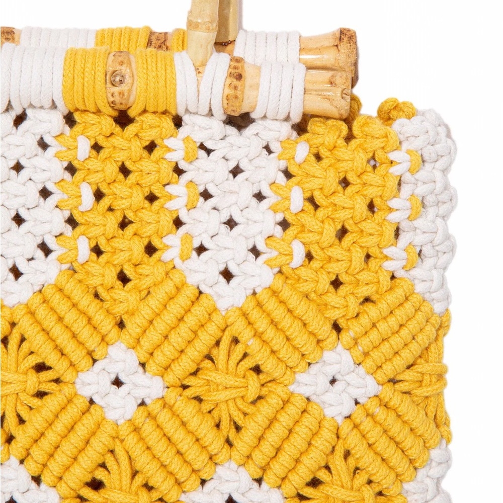 Crochet Bag in Yellow and White with Bamboo Handles. Brand new! - Picture 5 of 8